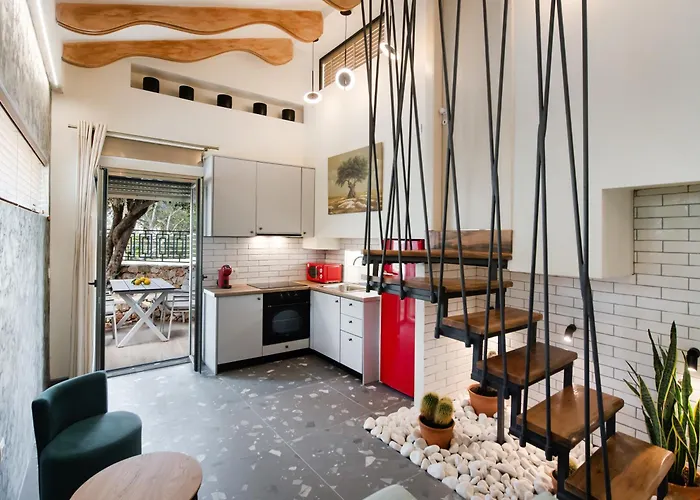 Aelia Suites
